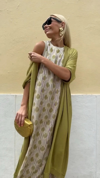 Azahara | Elegant long dress with matching shawl