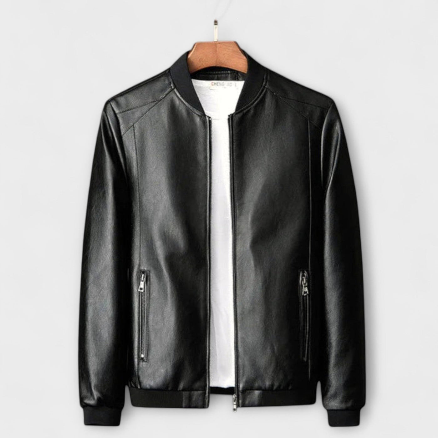 MAVERICK | Timeless Leather Jacket