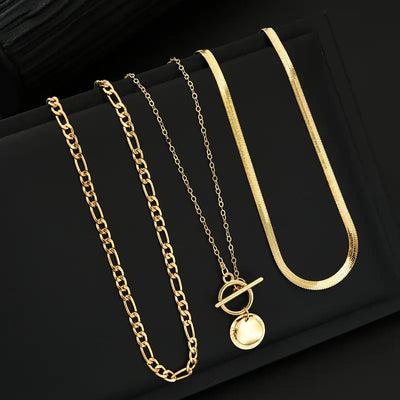Layered necklace with textured coins Savira | Gold