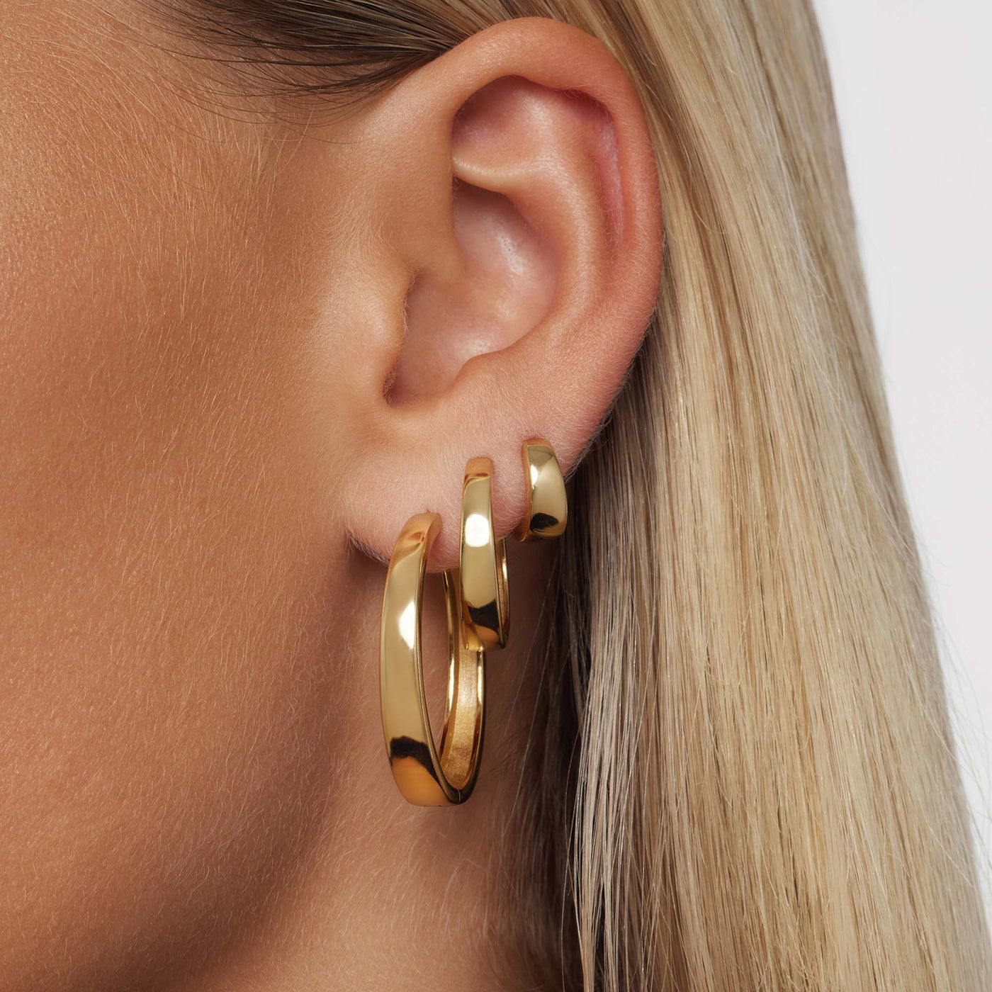 Gia Statement Hoop Earrings | Gold