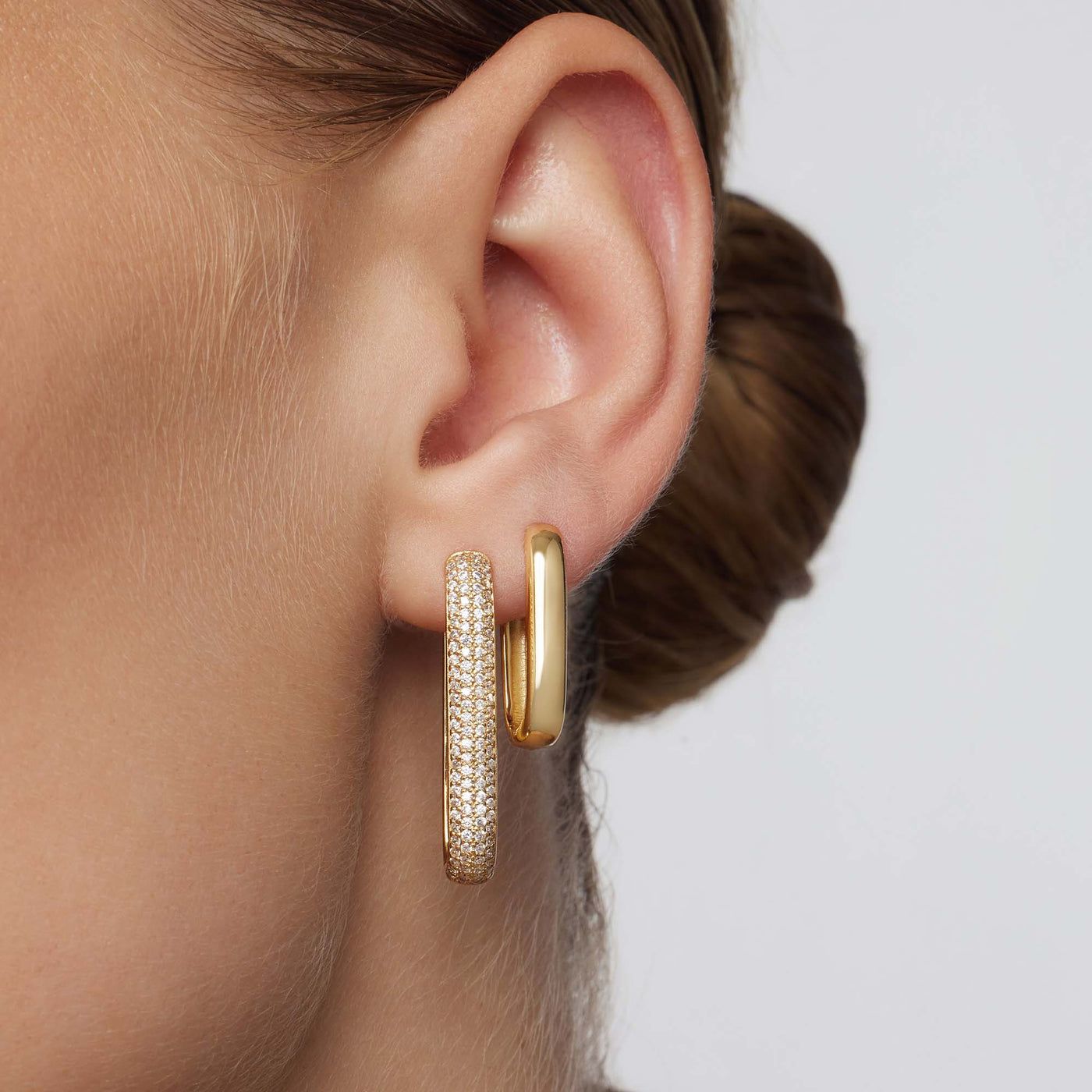 Hoop earrings with large pavé icons | Gold