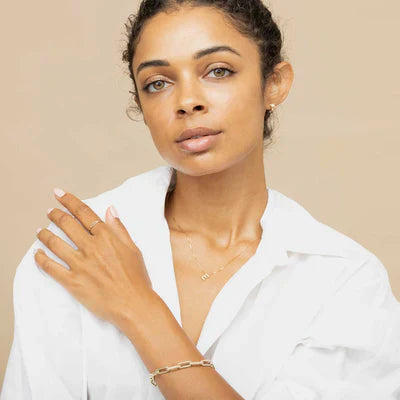 Necklace with initial and love letter | Gold