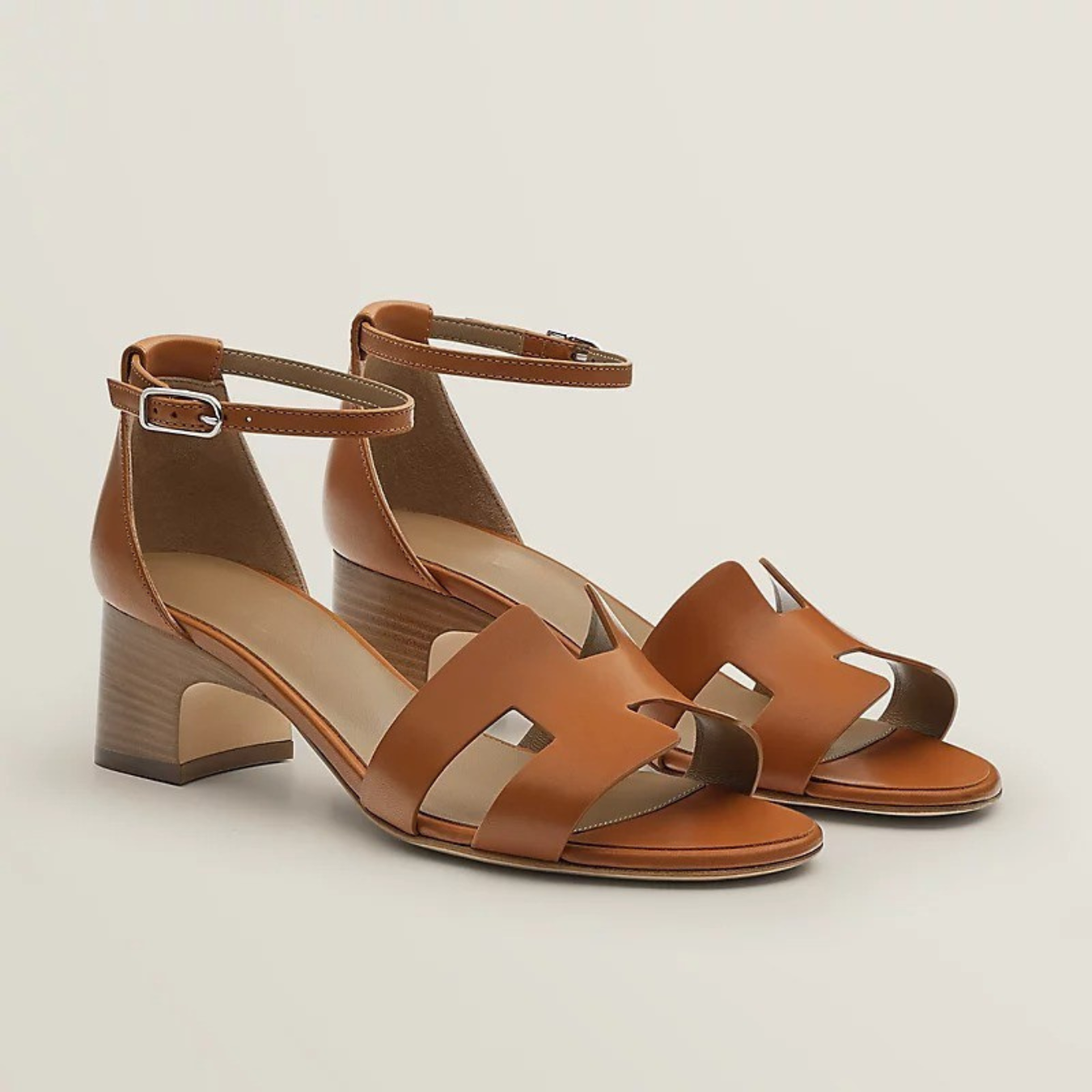 CHLOÉ | Luxury Elegant Sandals for Special Occasions