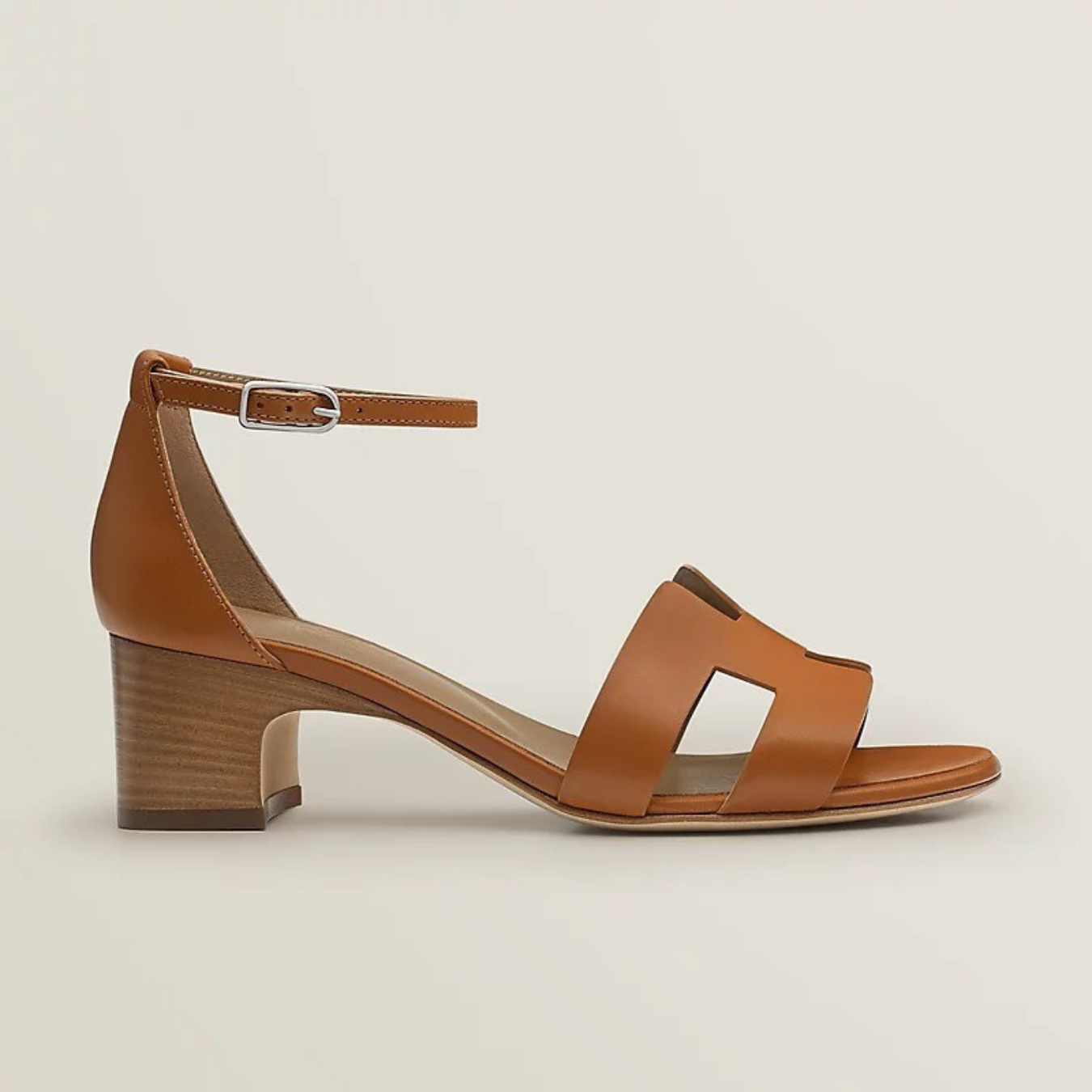 CHLOÉ | Luxury Elegant Sandals for Special Occasions
