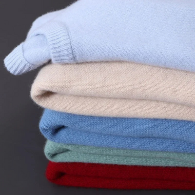 CARTER & HAYES TORONTO™ | LUXURY CASHMERE SWEATER