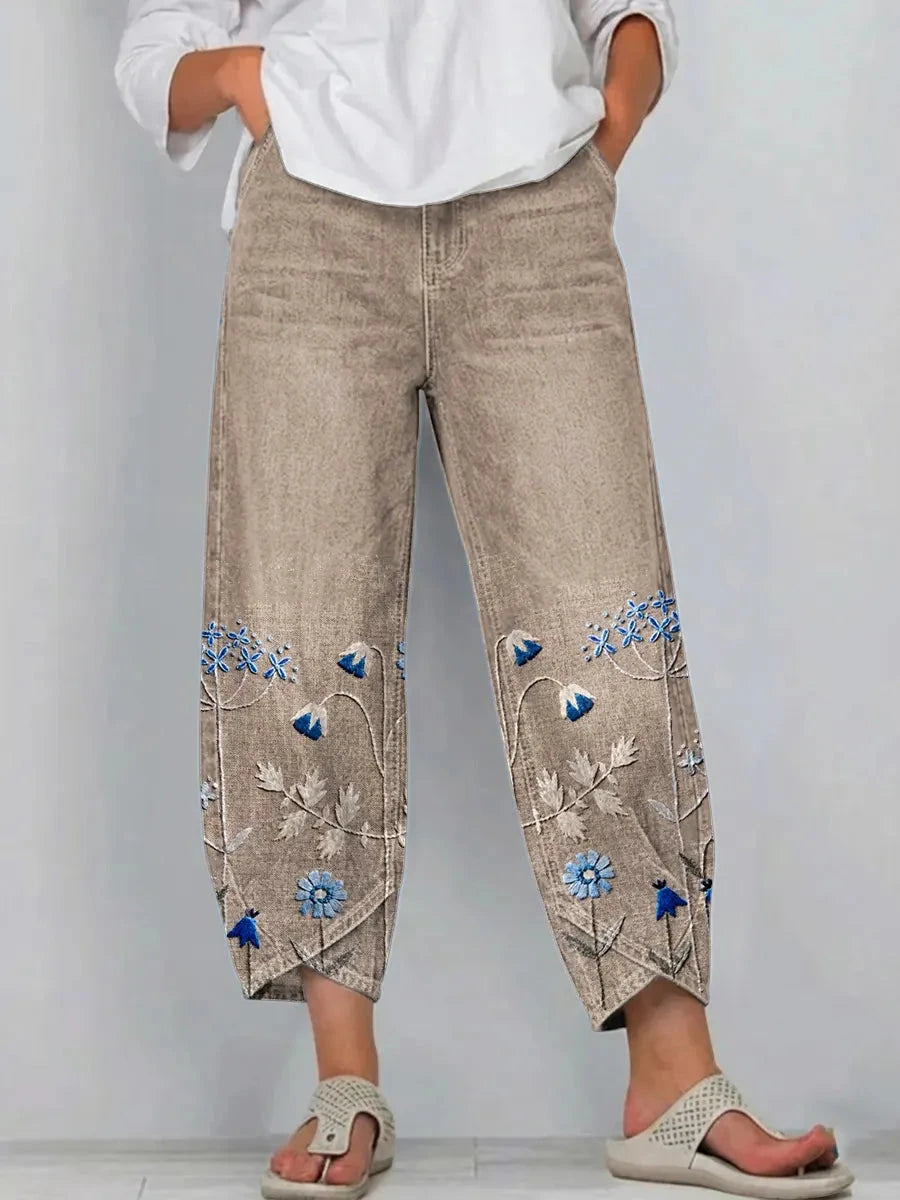 Women's Baggy Cropped Jeans with Embroidered