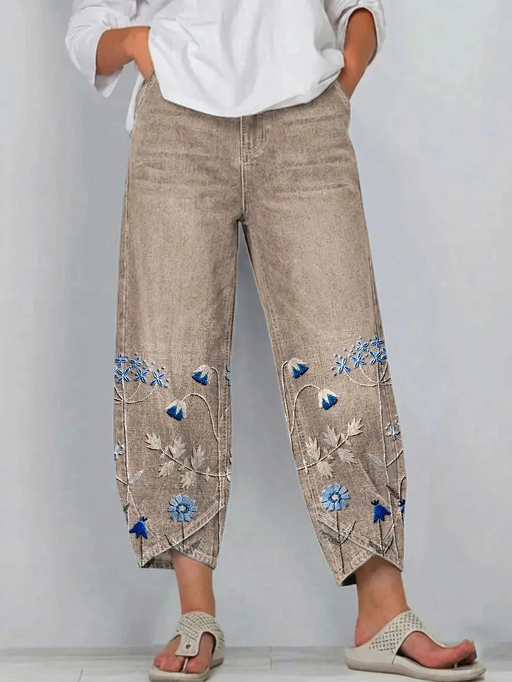 Women's Baggy Cropped Jeans with Embroidered