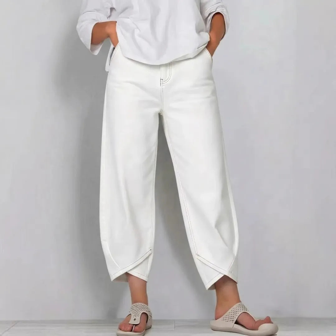 Women's Baggy Mid Rise Jeans with Pockets