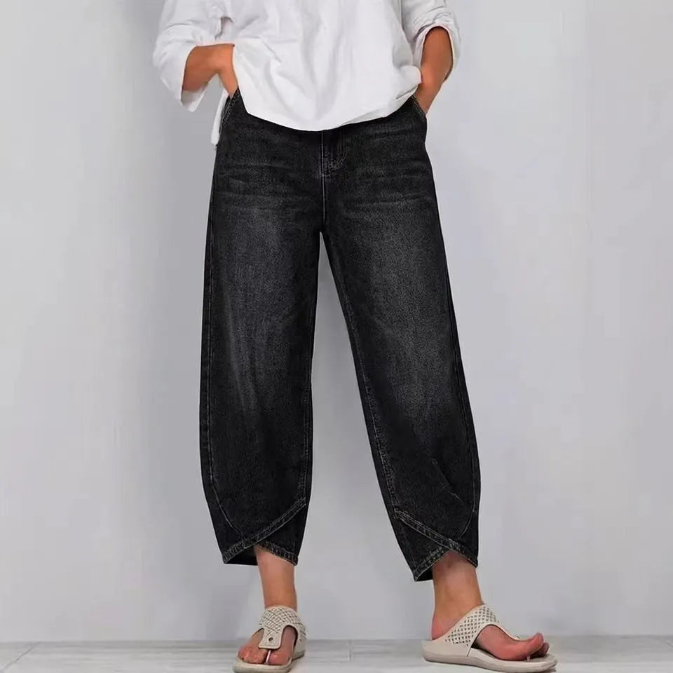 Women's Baggy Mid Rise Jeans with Pockets