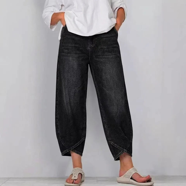 Women's Baggy Mid Rise Jeans with Pockets