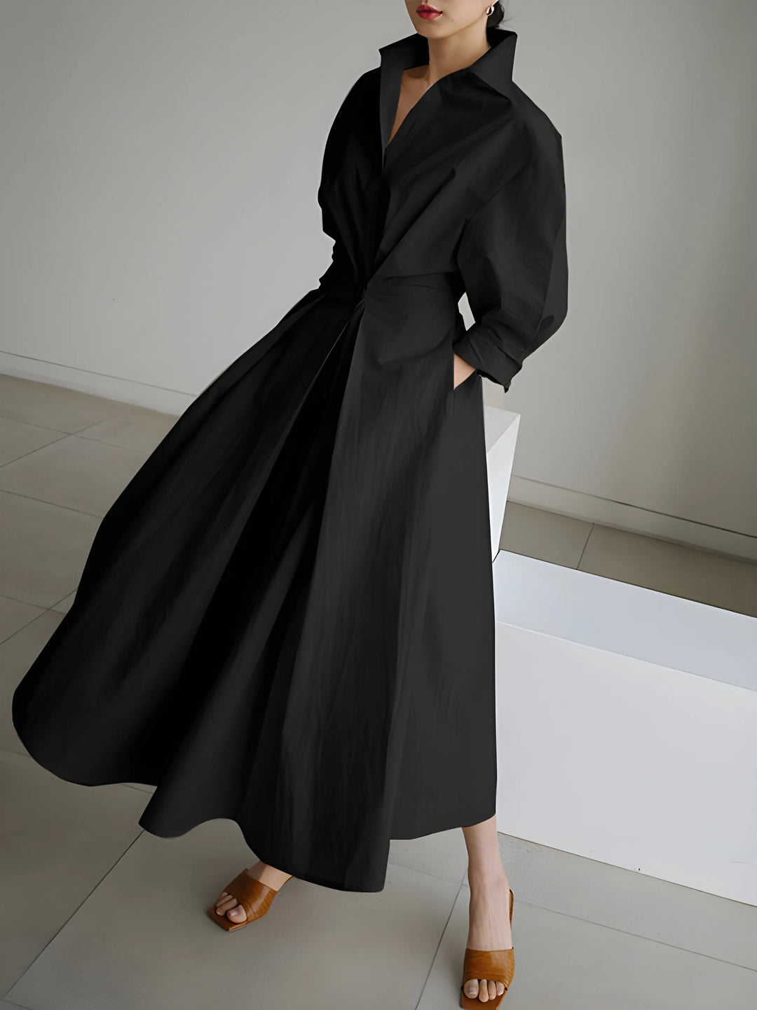 Women's Elegant A-Line Maxi Wedding Guest Dress with V-Neck