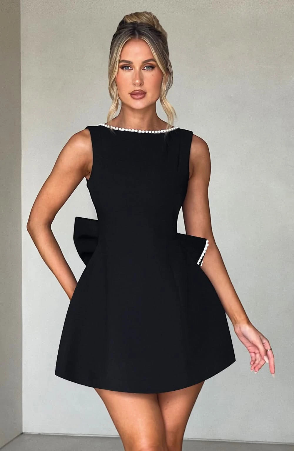 Women's Elegant A-Line Mini Cocktail Dress with Bow Detail