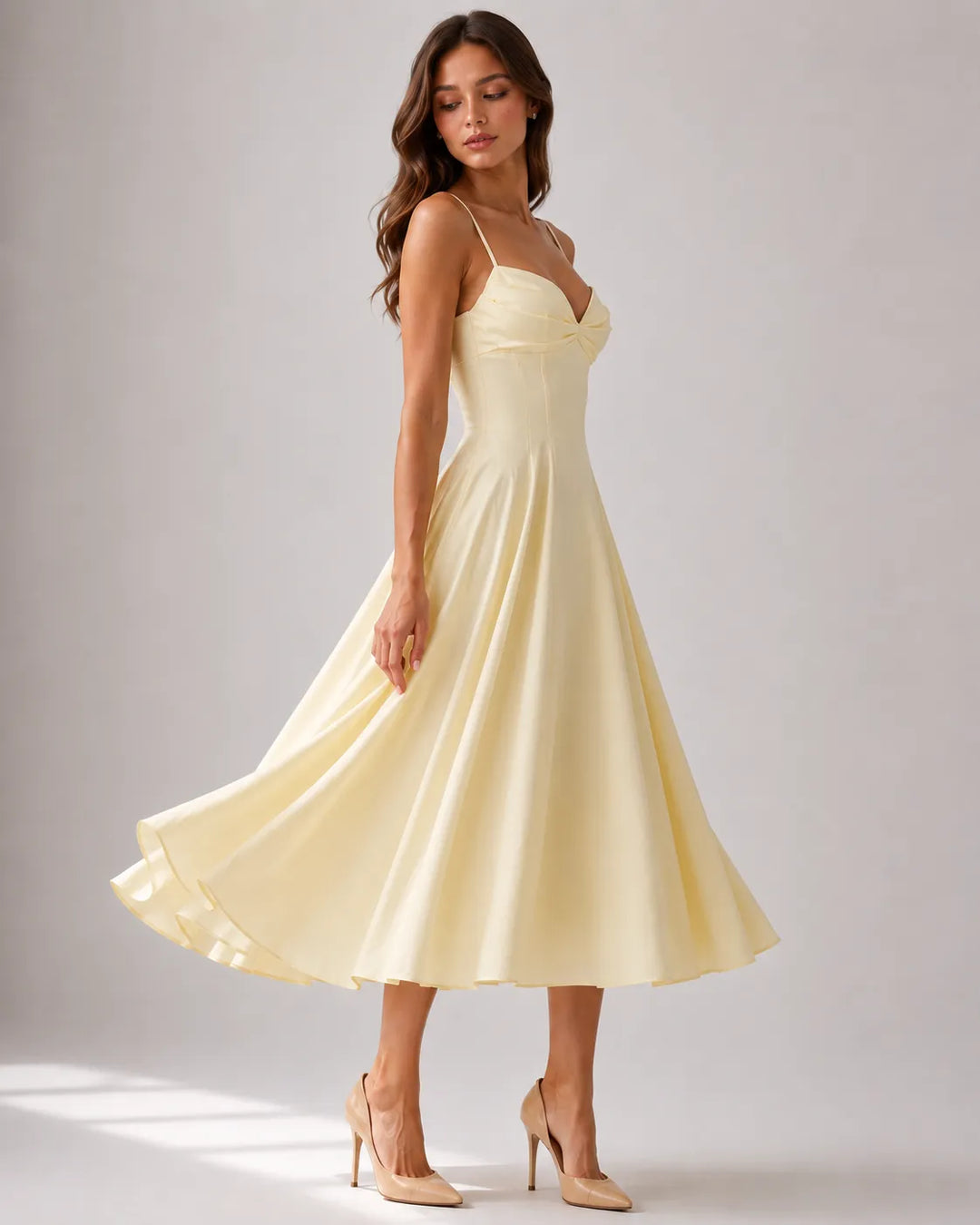 Women's Elegant Flowy Midi Wedding Guest Dress with Sweetheart Neckline