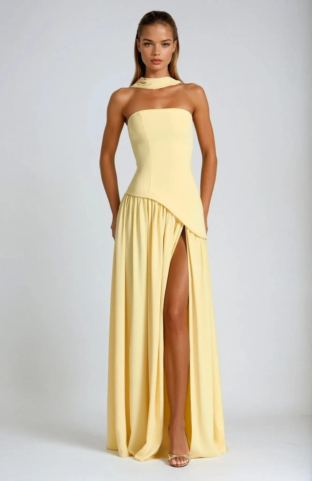 Women's Elegant Open Back Maxi Wedding Guest Dress with Slit