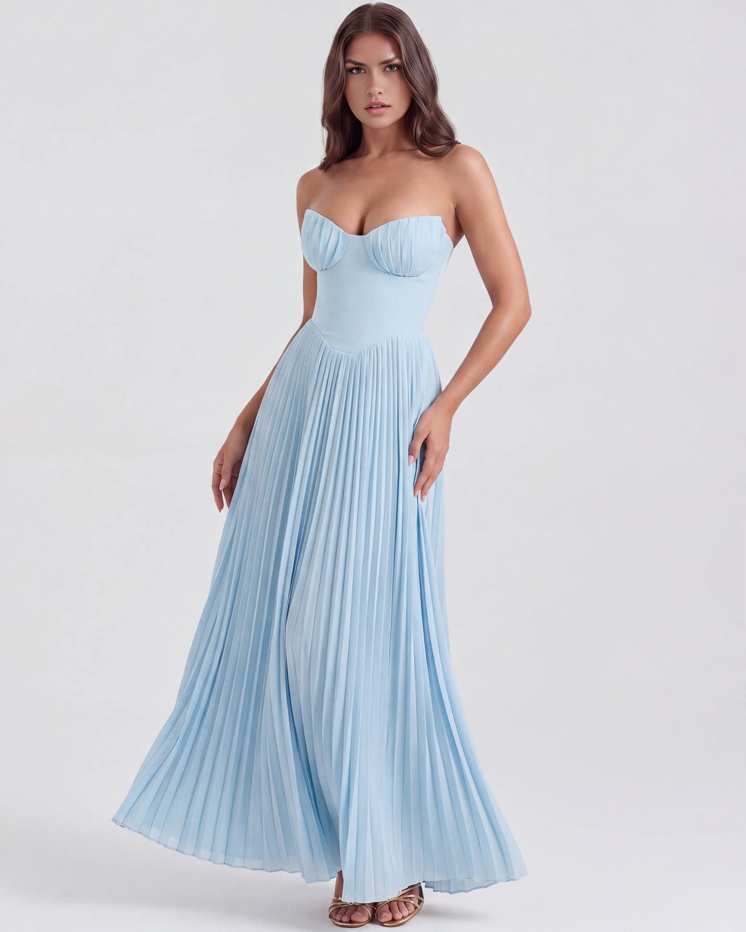 Women's Elegant Pleated Maxi Wedding Guest Dress with Sweetheart Neckline 
