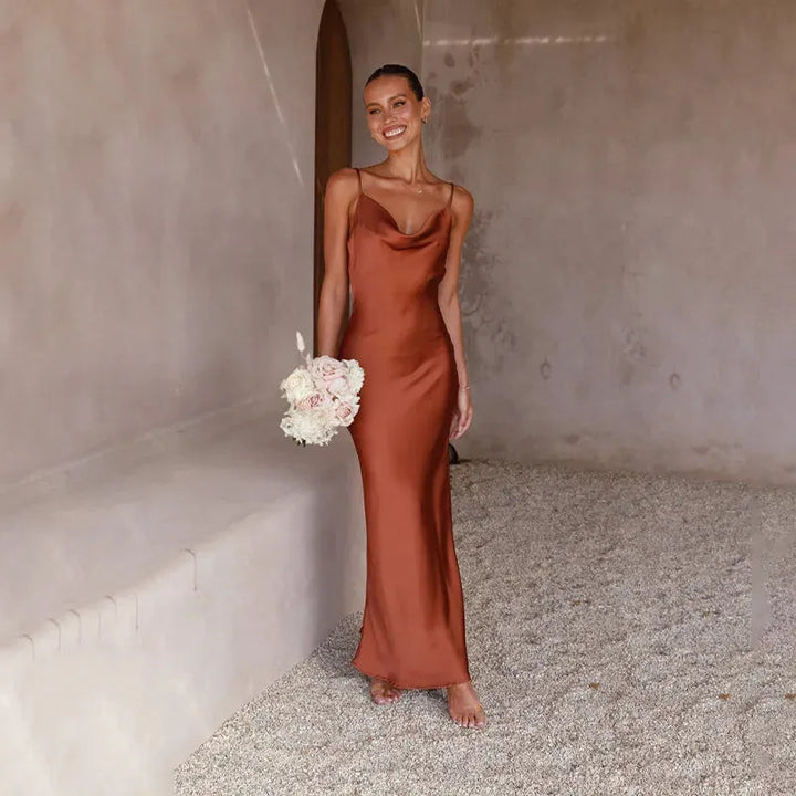 Women's Elegant Sleeveless Maxi Wedding Guest Dress with Open Back