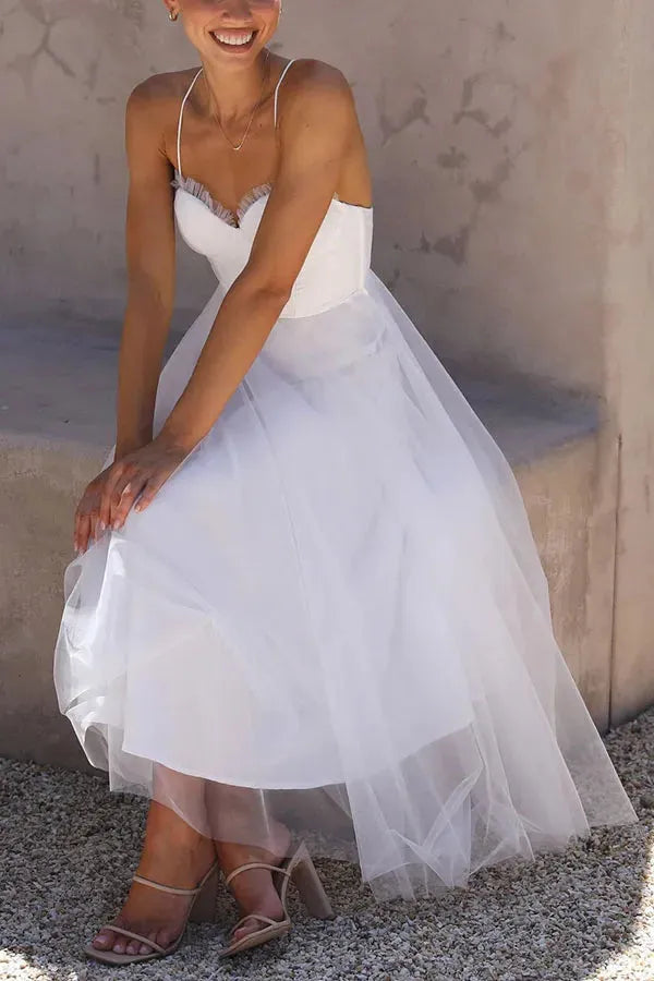 Women's Elegant Sleeveless Midi Wedding Guest Dress with Sweetheart Neckline