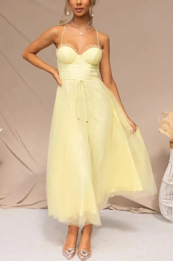 Women's Elegant Sleeveless Midi Wedding Guest Dress with Sweetheart Neckline