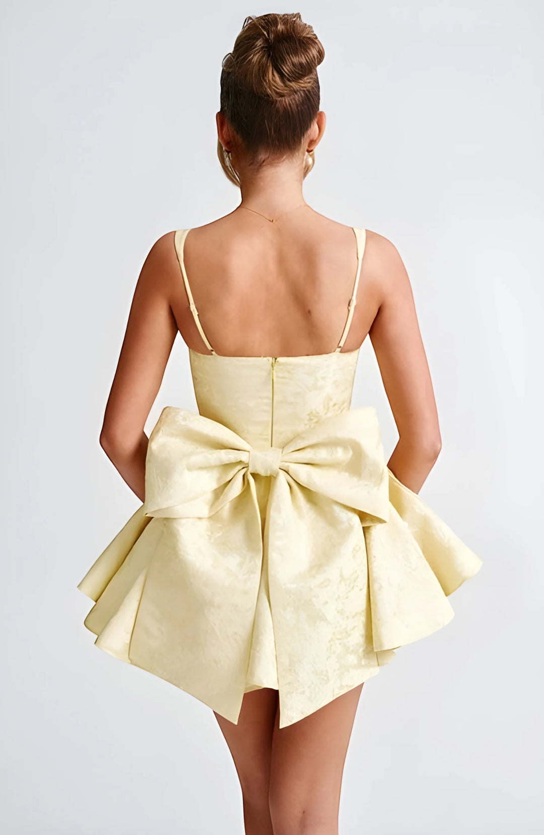 Women's Floral Mini Cocktail Dress with Sweetheart Neckline
