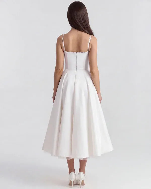 Women's Flowy Sleeveless Maxi Wedding Guest Dress with Sweetheart Neckline