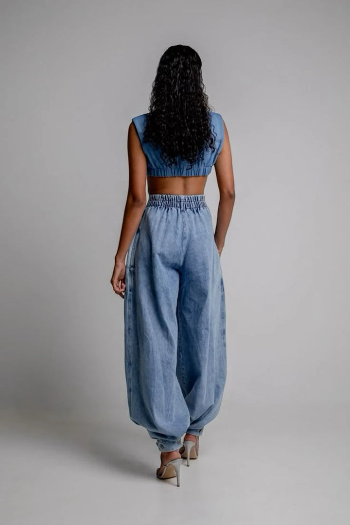 Women's High Waisted Baggy Jeans with Pleated Front