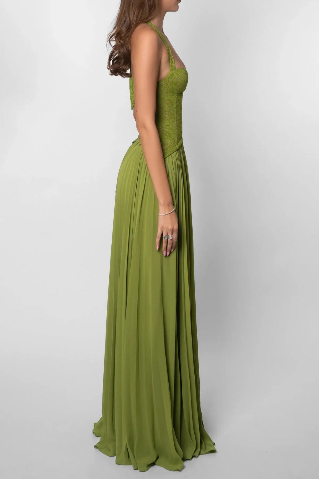 Women's Pleated Flowy Maxi Wedding Guest Dress with Sweetheart Neckline