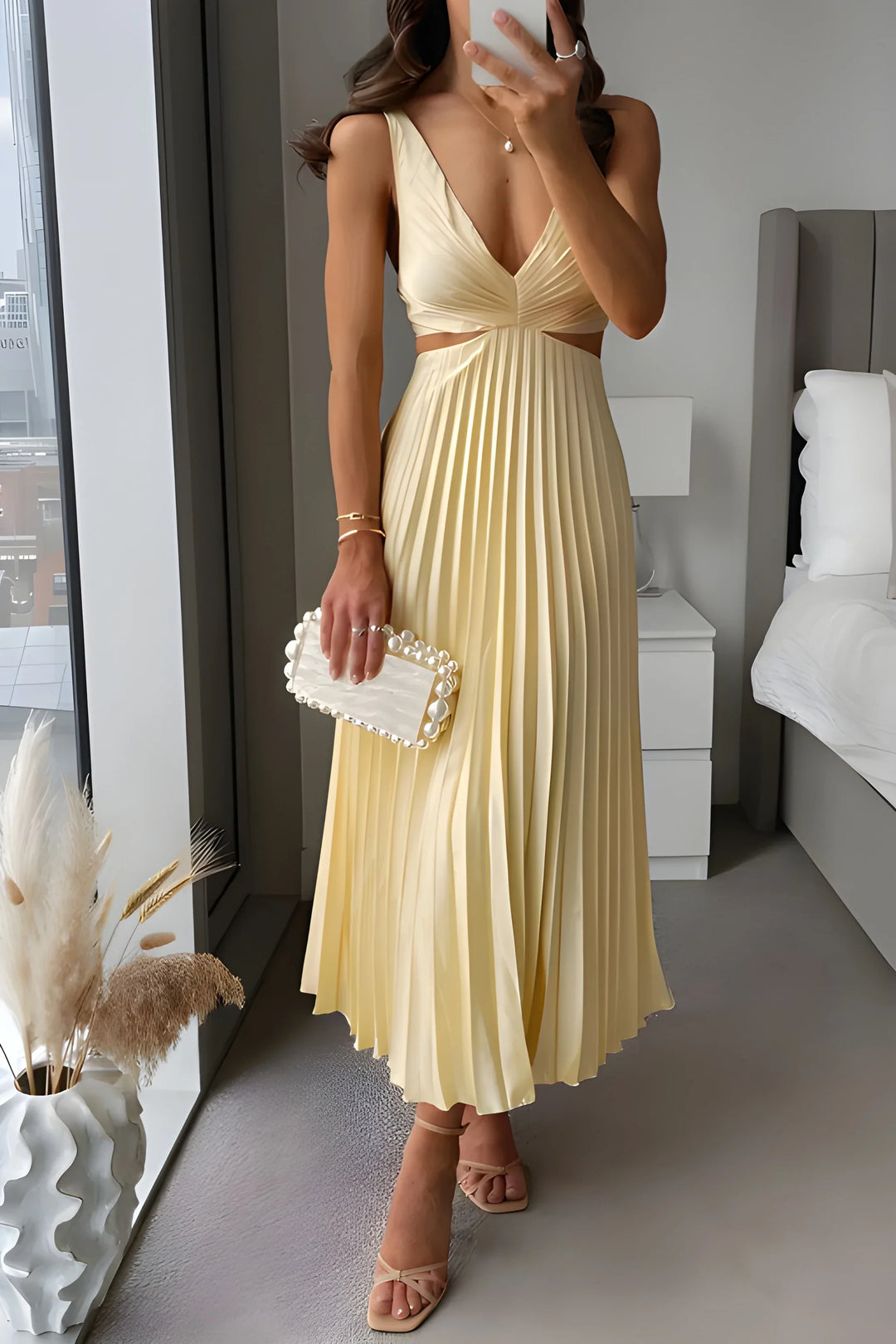 Women's Pleated Flowy Midi Wedding Guest Dress with V-Neck