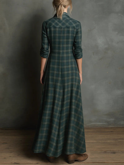 Mari Carmen | Long Green Checkered Dress