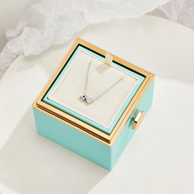 YAHNA | LETTER INITIAL SILVER NECKLACE