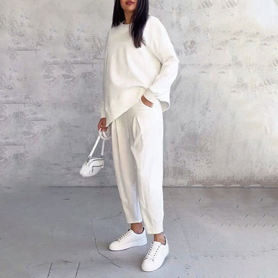 DuoLine™ Two-Piece Set Long Sleeve Crew Neck